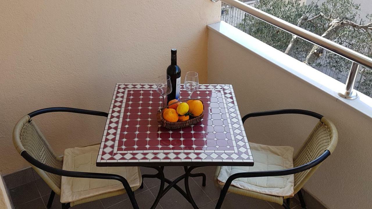 Guest House Antonia Baška Voda Kültér fotó